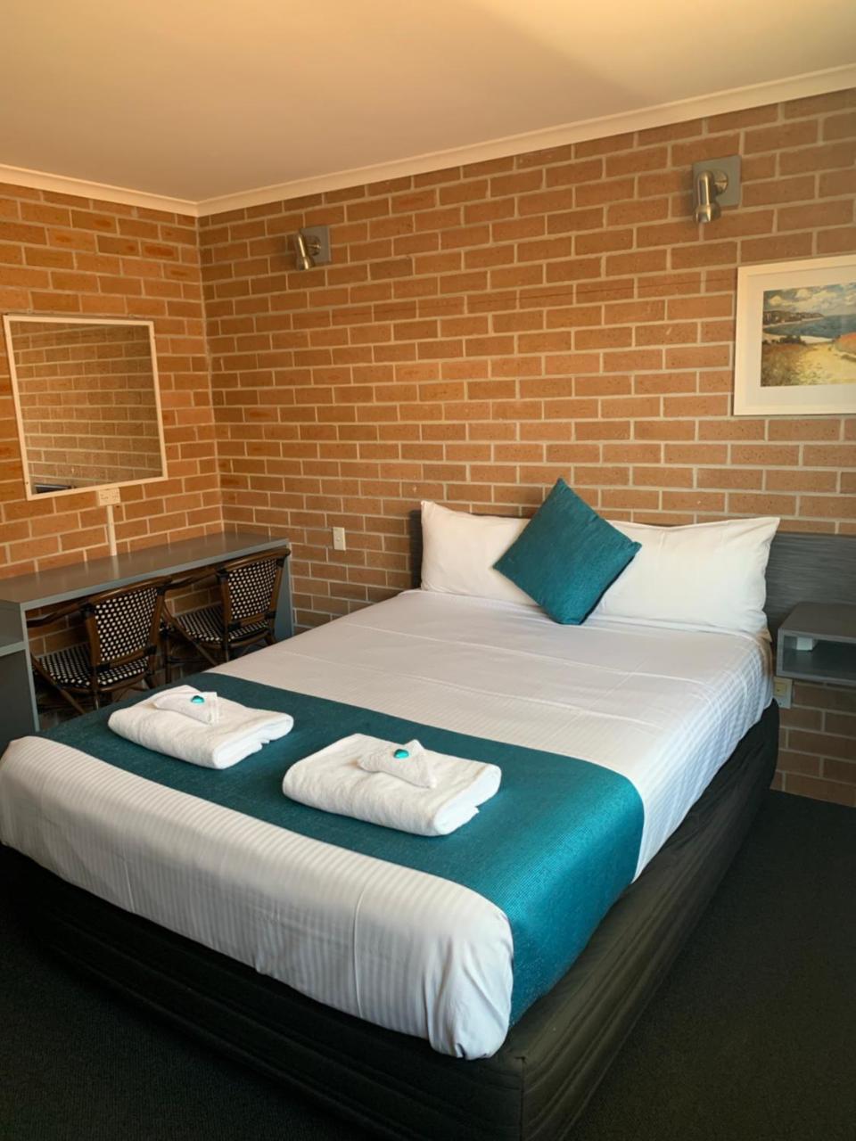 The Oaks Hotel Motel Albion Park Exteriér fotografie