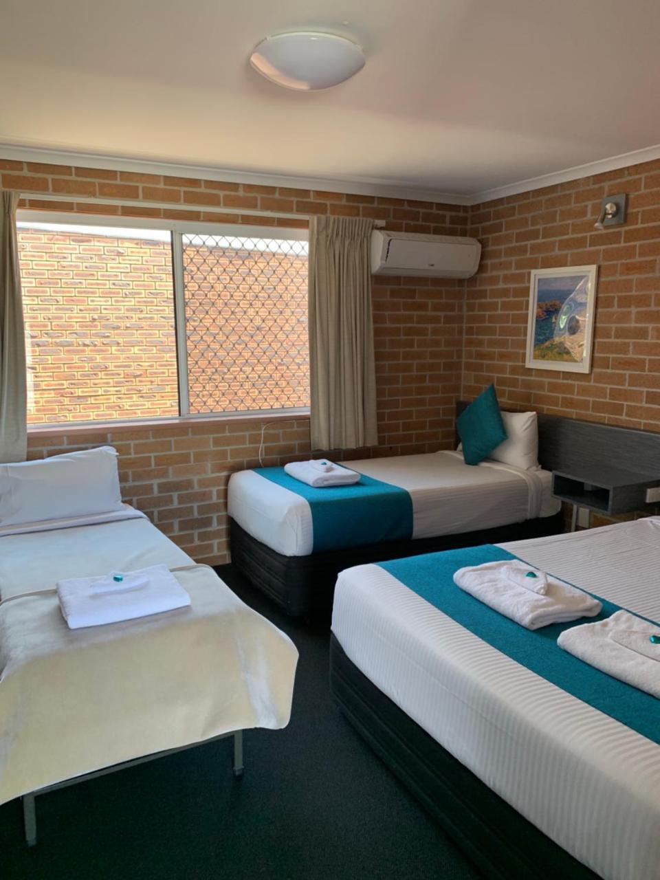 The Oaks Hotel Motel Albion Park Exteriér fotografie